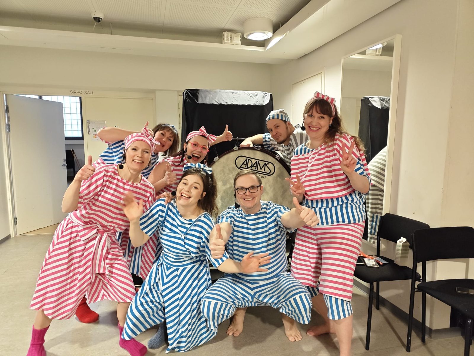 Talvikarnevaalien avajaiset toivat tuhansia lapsia Lahden Konserttitalolle